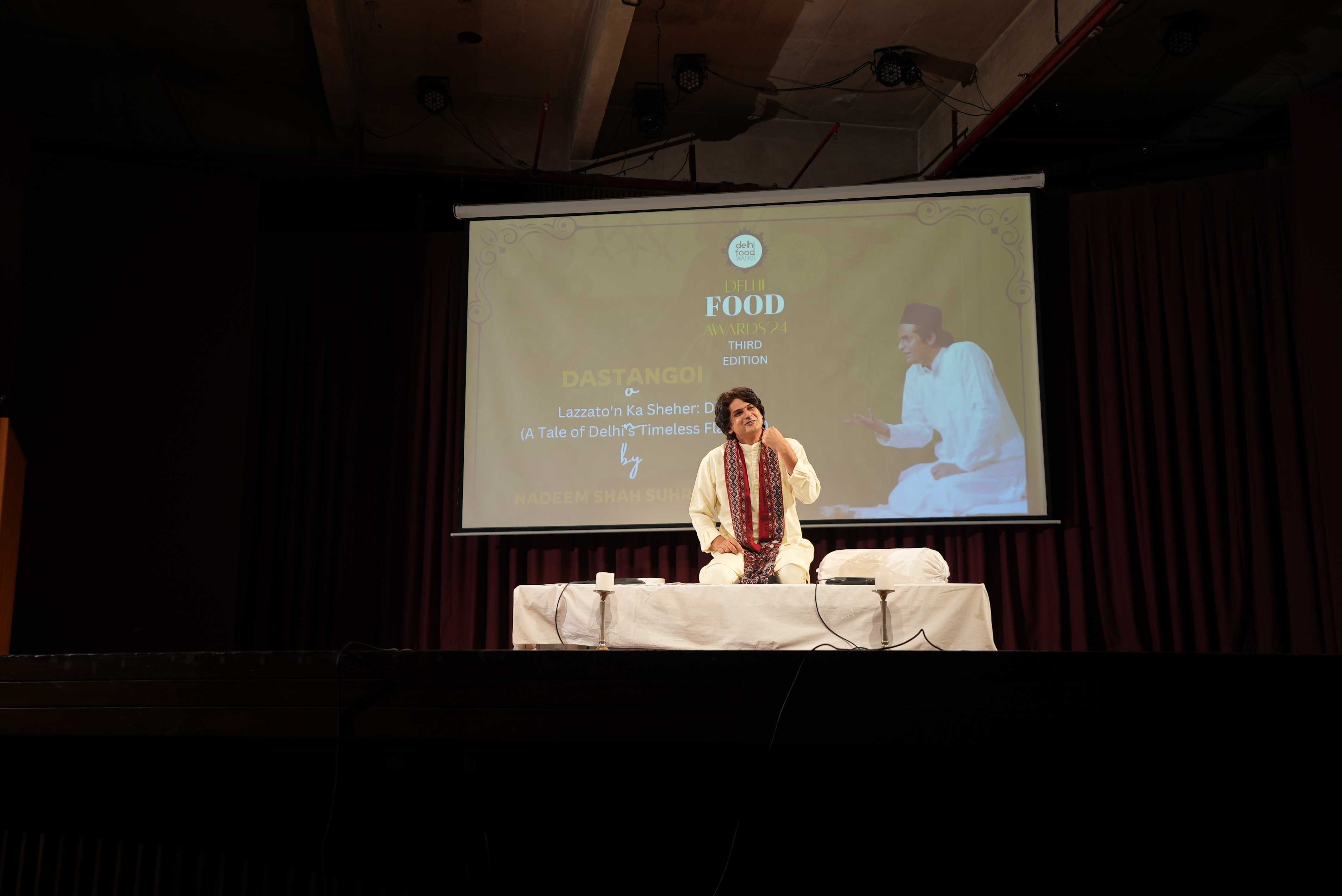 Award Ceremony Moment 7